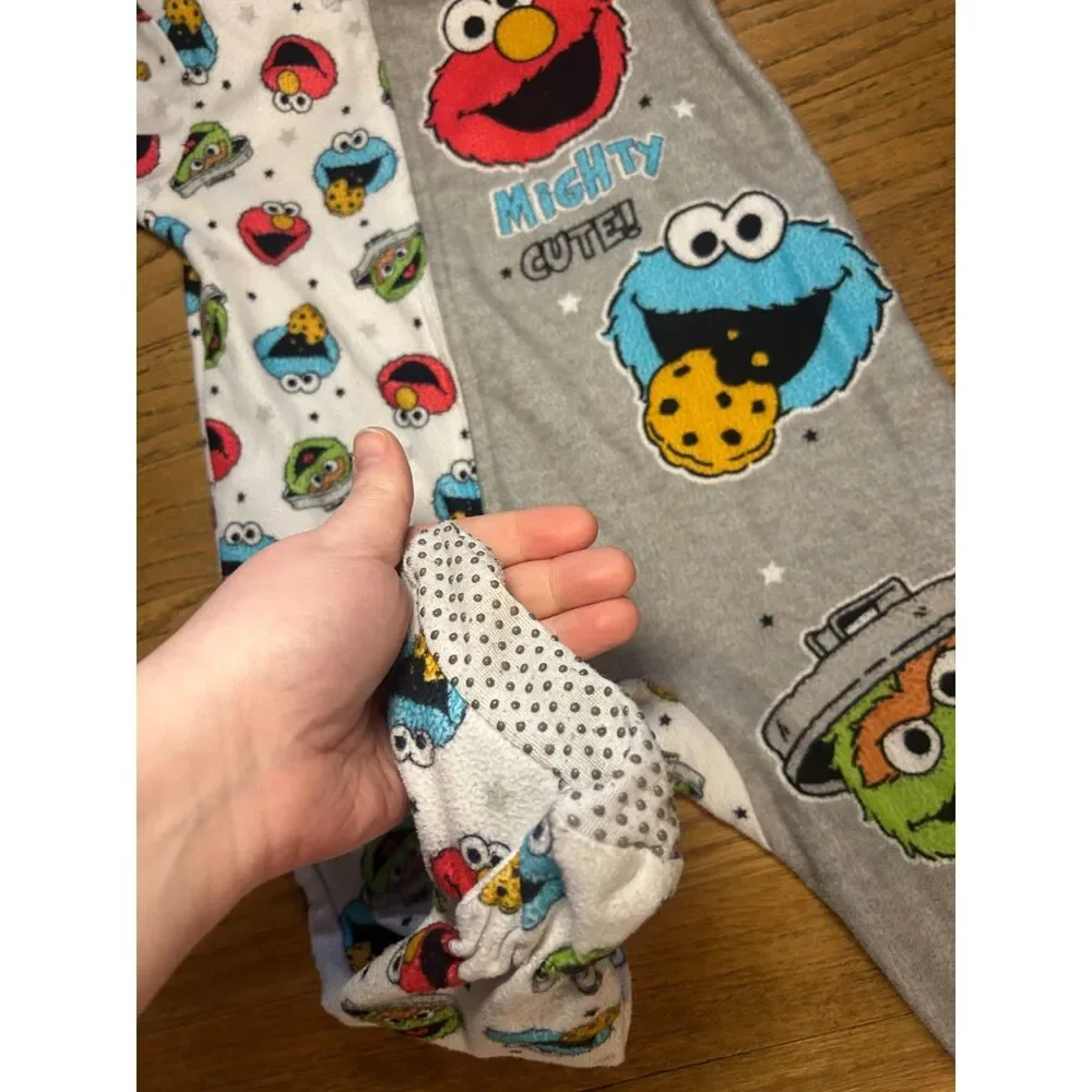 Sesame Street Elmo Mighty Cute Fleece Footie Pajamas 18 Months Toddler Sleep